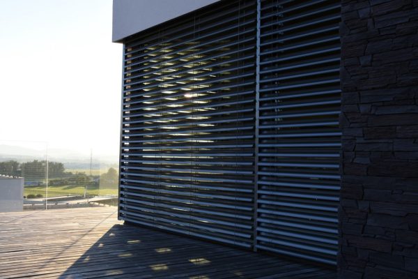 Vonkajšia žalúzia S-90 (rozmer 600 x 800 mm)podomietkové - Image 4