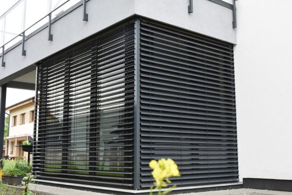 Vonkajšia žalúzia S-90 (rozmer 600 x 800 mm)podomietkové